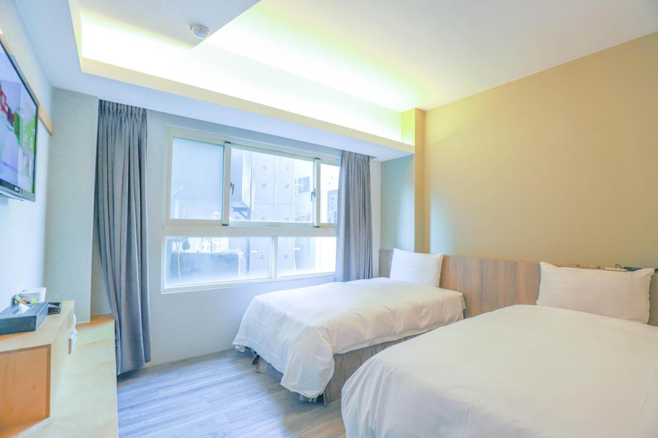 Talmud Business Hotel - Zhongshan Тайджун Екстериор снимка