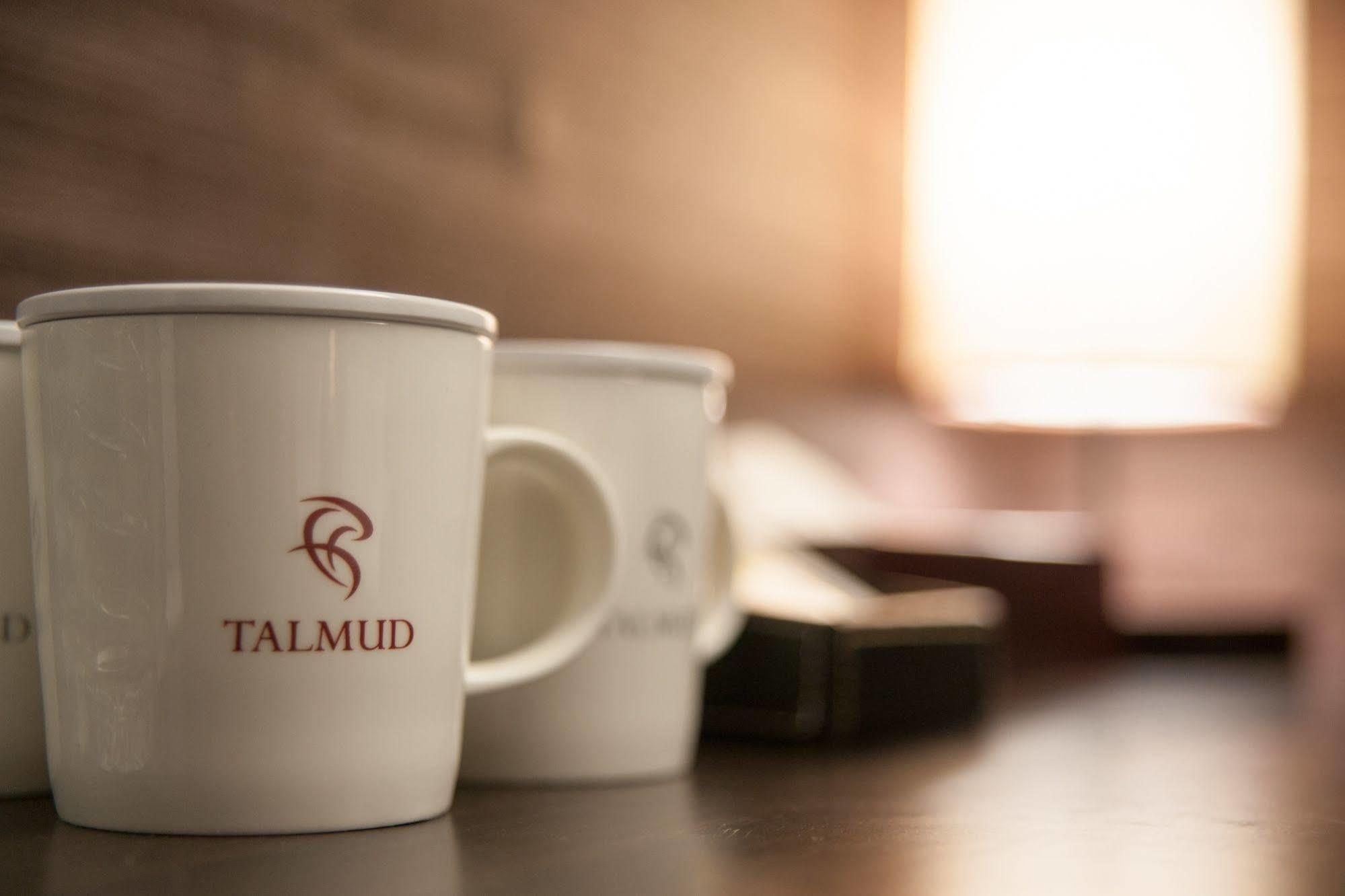 Talmud Business Hotel - Zhongshan Тайджун Екстериор снимка