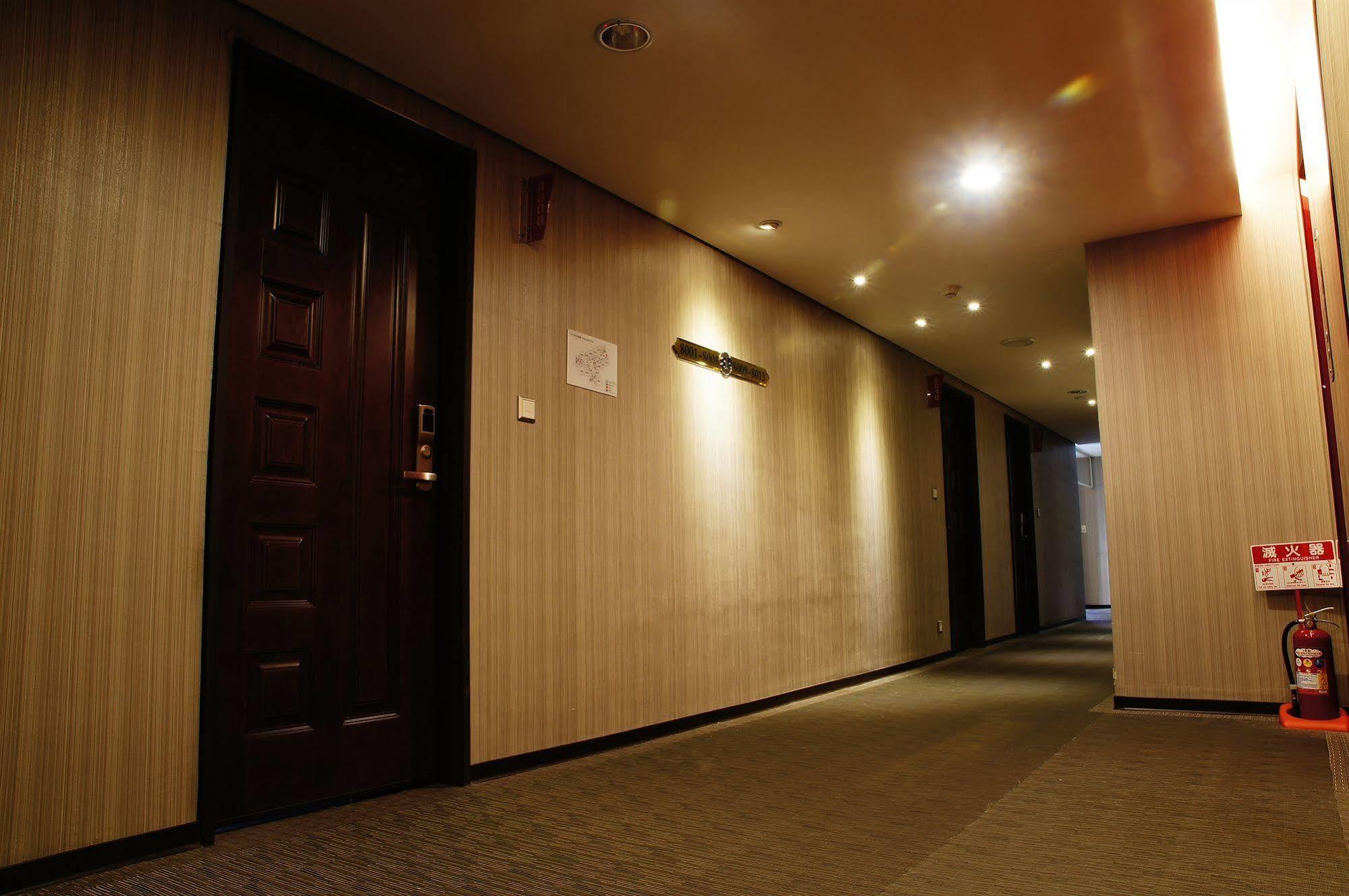 Talmud Business Hotel - Zhongshan Тайджун Екстериор снимка